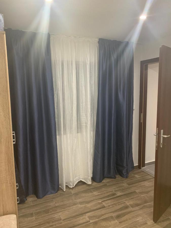 Toto Apartamento Lukovo Šugarje Exterior foto