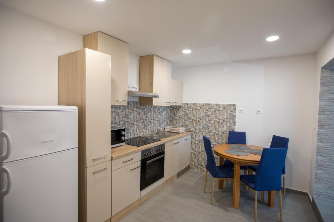 Toto Apartamento Lukovo Šugarje Exterior foto