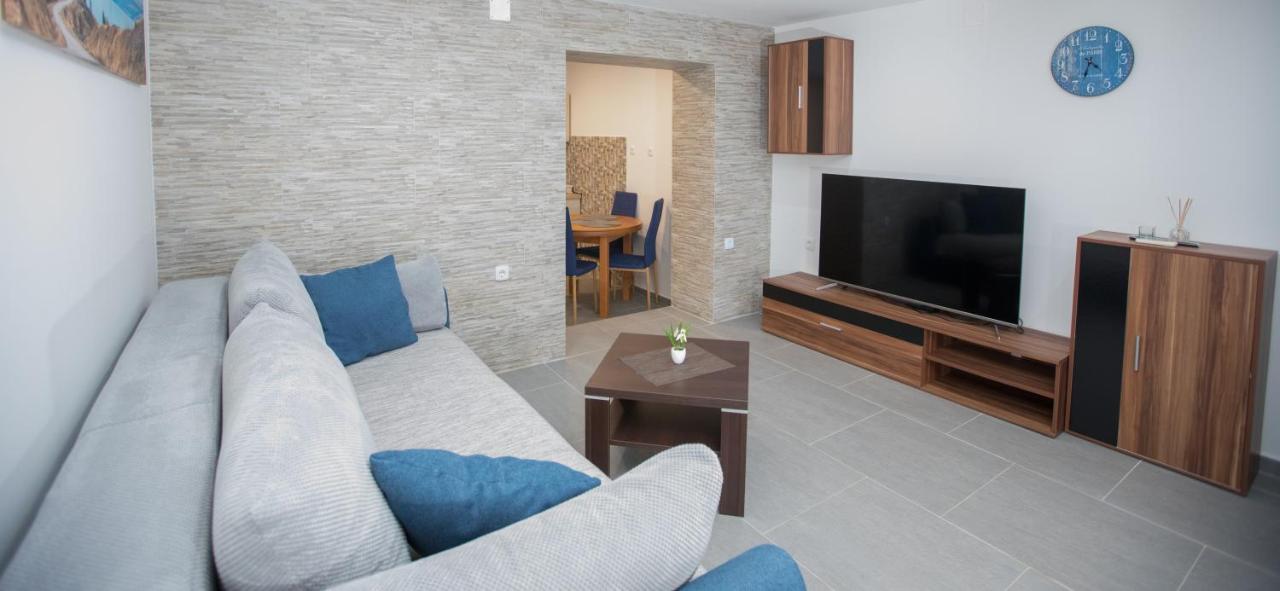 Toto Apartamento Lukovo Šugarje Exterior foto
