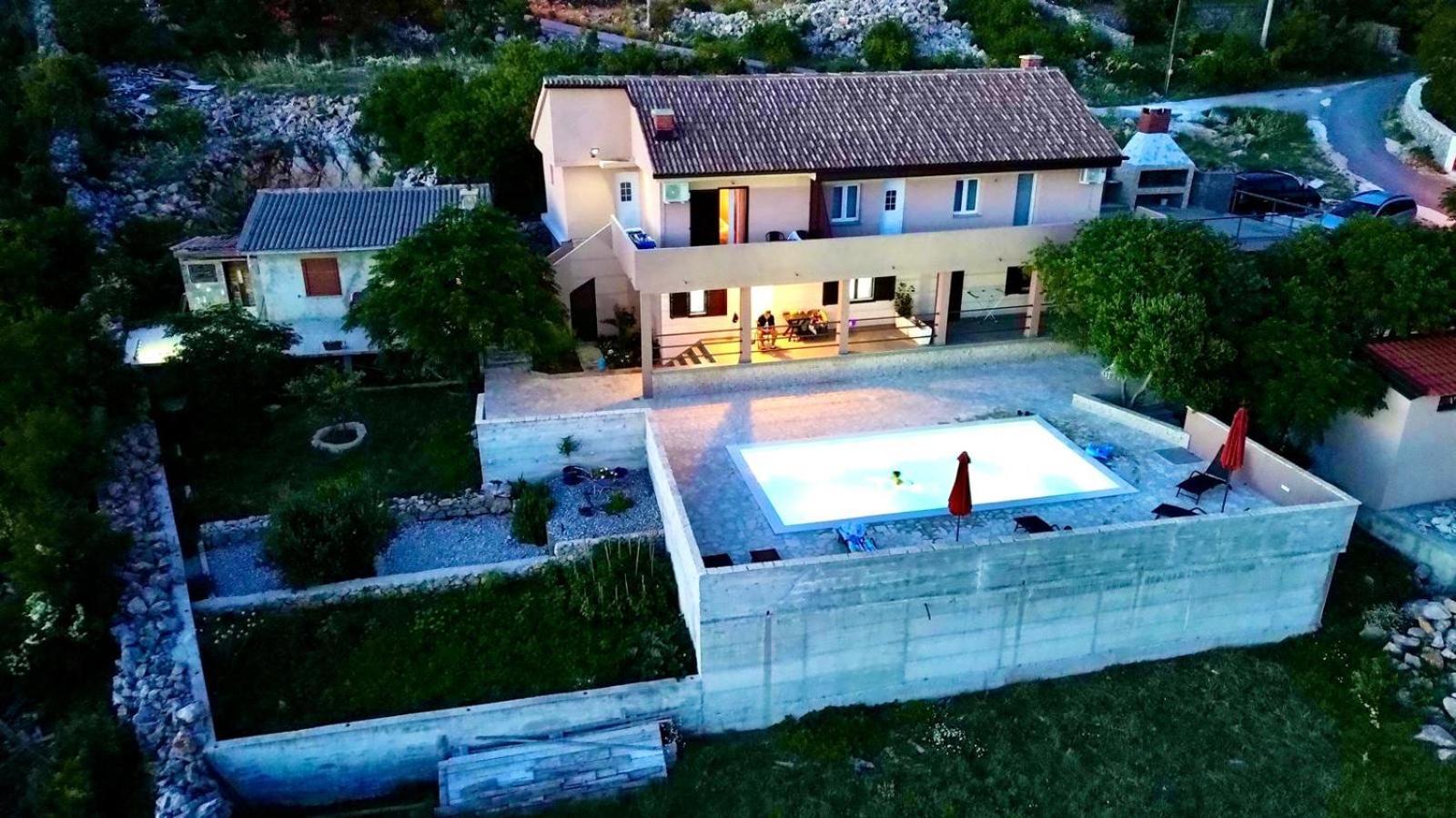 Toto Apartamento Lukovo Šugarje Exterior foto
